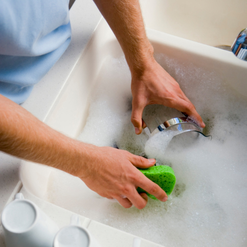 Chore or stress reliever: Study suggests that washing dishes decreases  stress - Florida State University News