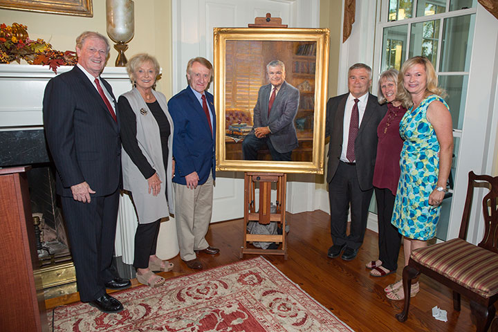 Former FSU President Eric Barron and artist Ed Jonas at the unveiling of the presidential portrait of Eric Barron Tuesday, Oct. 4.