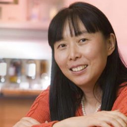 Professor of Chemistry and Biochemistry Qing-Xiang “Amy” Sang