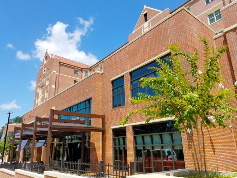 FSU's new dining facility ‘1851’ serves up tasty, fresh foods for ...