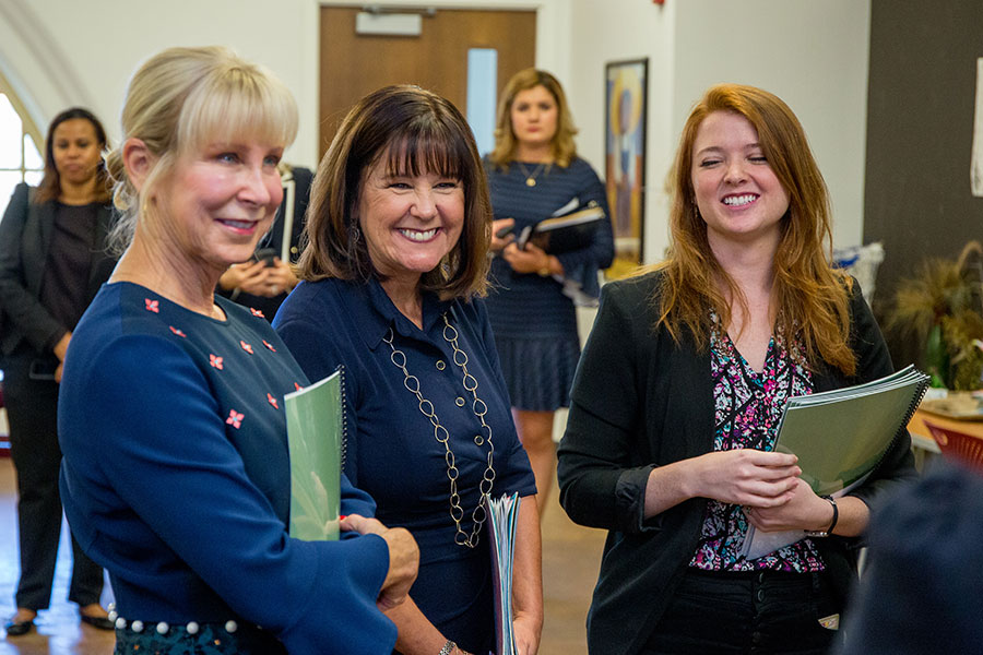 Second Lady Karen Pence (middle) tours the FSU art therapy program with First Lady of Florida Ann Scott (left) at the launch of her new initiative, Art Therapy: Healing with the HeART on Wednesday, Oct. 18, at Florida State University. (FSU Photography Services)