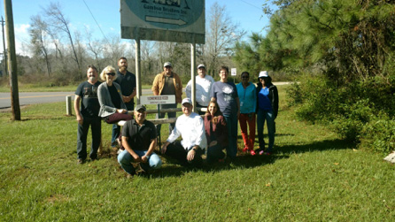 Seminole Dining team, Fresh from Florida, WCM and Chapman Produce representatives with groundbreaking sign.