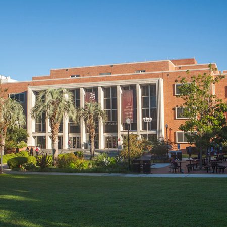 Strozier Library at Florida State University. (FSU Photography Services)