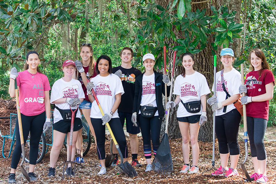 More than 1,600 volunteers from Florida State University, Florida A&M University and Tallahassee Community College came together to say “thank you” and give back to the city of Tallahassee during The Big Event Tallahassee on March 24. (Trickey Photography)