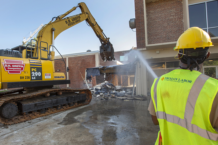 Demolition at Oglesby Union began June 27, 2018. Visit https://new.union.fsu.edu/ for more information. (FSU Photography Services)