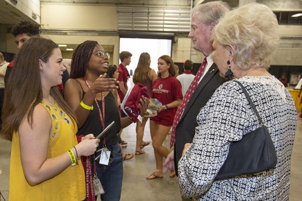 Students meet President and Jean Thrasher during the President's Welcome Sunday, Aug. 26, 2018. (FSU Photography Services)