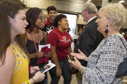 Students meet President and Jean Thrasher during the President's Welcome Sunday, Aug. 26, 2018. (FSU Photography Services)