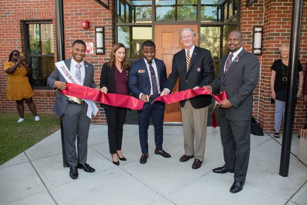 FSU Black Student Union Family Reunites At Official Ribbon Cutting ...