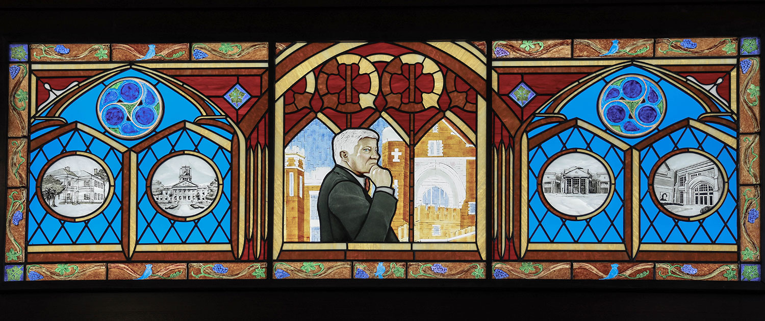 DF'82: Stained Glass Windows of Beauty