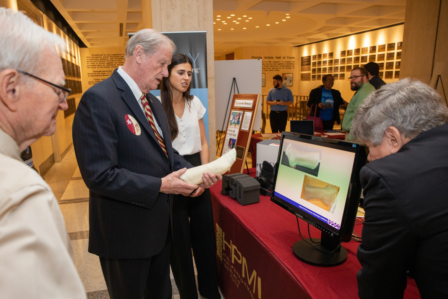 FSU President John Thrasher with Students at FSU Day at the Capitol 2020 (FSU Photography Services)