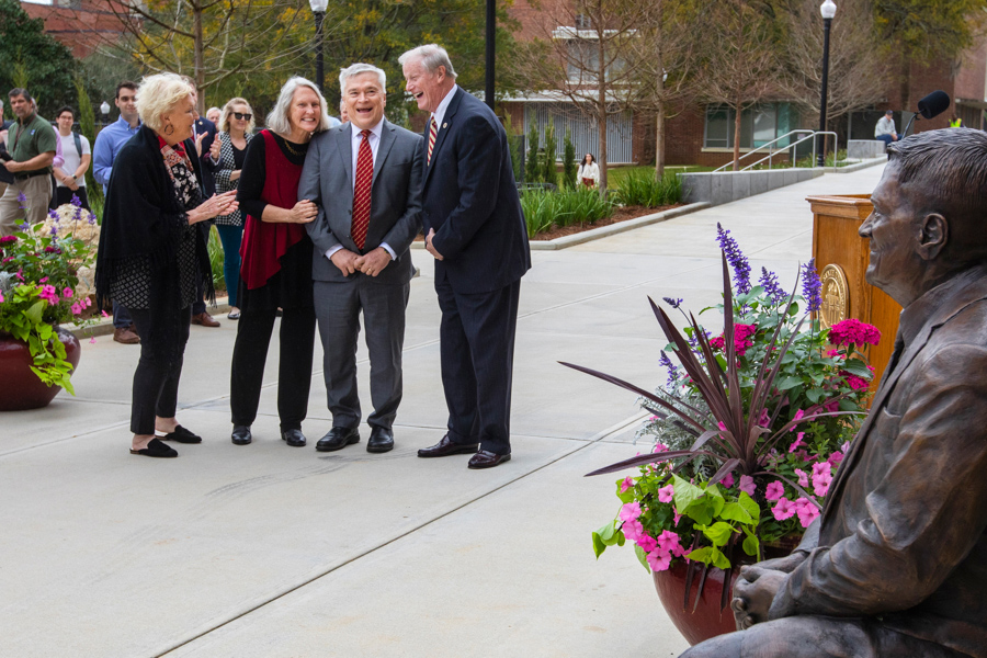 Former President Eric Barron and President Thrasher share a moment during the EOAS building ribbon-cutting and Barron statue unveiling Feb. 12, 2020. (FSU Photography Services)
