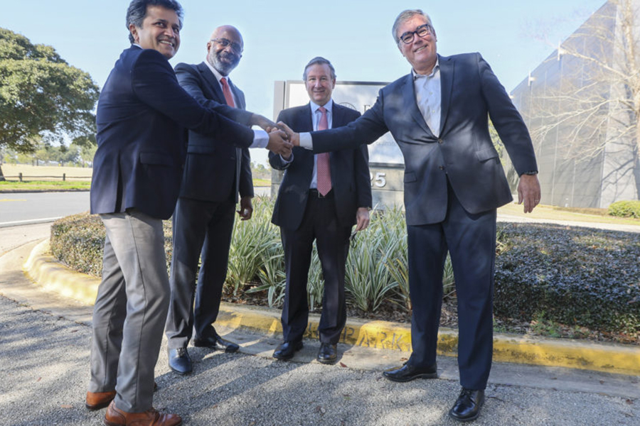 Interim FAMU-FSU COE Dean Farrukh Alvi, Ph.D., FAMU President Larry Robinson,Pd.D., FSU President Richard D. McCullough, Ph.D., and Danfoss Turbocor President Ricardo Schneider, celebrate 5-year, $750,000 agreement.