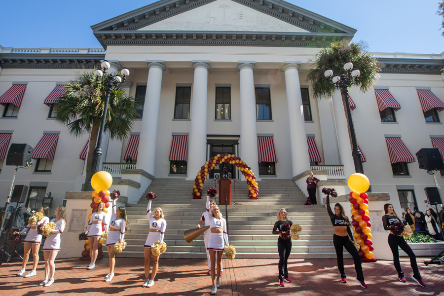After a year of virtual celebrations, the Florida Capitol once again gleamed garnet and gold Feb. 9 as lawmakers and hundreds of Florida State University alumni and friends came together to celebrate FSU Day.