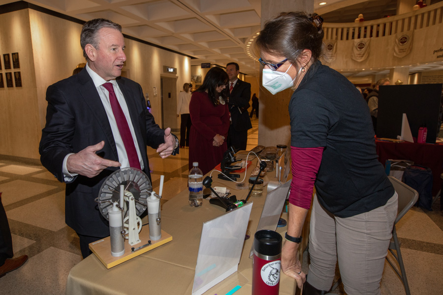 After a year of virtual celebrations, the Florida Capitol once again gleamed garnet and gold Feb. 9 as lawmakers and hundreds of Florida State University alumni and friends came together to celebrate FSU Day.