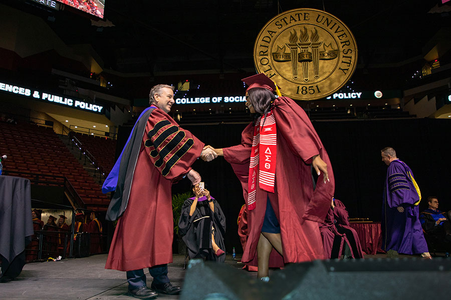 Speakers share life lessons as Class of 2022 celebrates spring