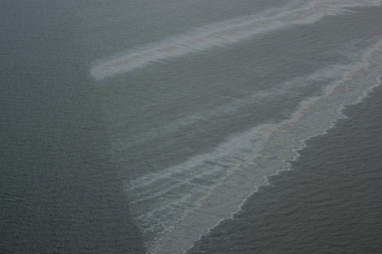 Study: Humans responsible for over 90% of world's oil slicks - Florida ...