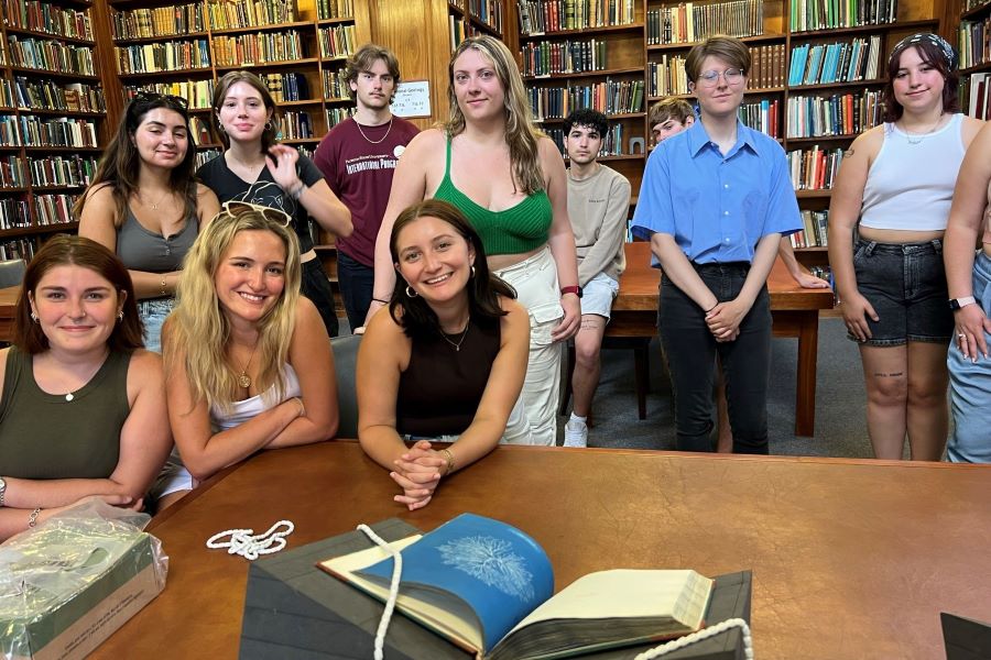 Students in Professor Denise Bookwalter's "Book Structures: London and the Printed Book" course at the FSU London Study Centre this summer. (Denise Bookwalter)