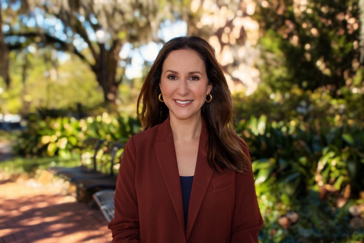 Amy Hecht, vice president for student affairs, was awarded the NASPA Pillar of the Profession Award by the Student Affairs Administrators in Higher Education. (Division of Student Affairs)