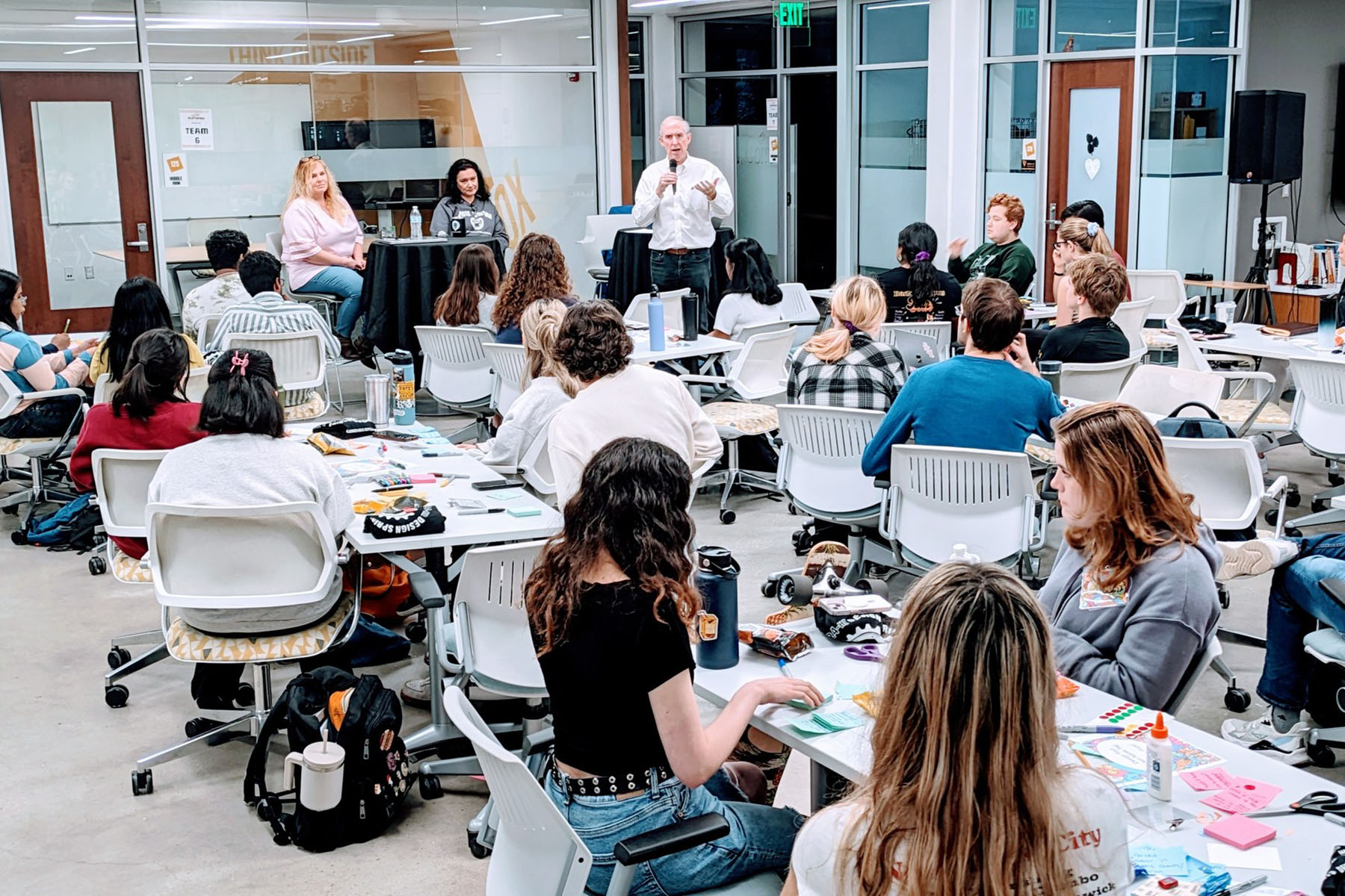 Terry Coonan, executive director of Florida State University’s Center for the Advancement of Human Rights, speaks to students during the 24-hour design sprint Friday, Jan. 26, and Saturday, Jan. 27, at the Innovation Hub. (FSU Innovation Hub)