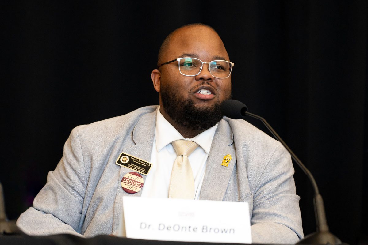 DeOnte Brown, director of CARE and assistant dean of Undergraduate Studies, speaks during the Navigating the Graduate School Journey session at the Horizons Unlimited Conference on Feb. 26, 2024. (Brittany Mobley, Undergraduate Studies)