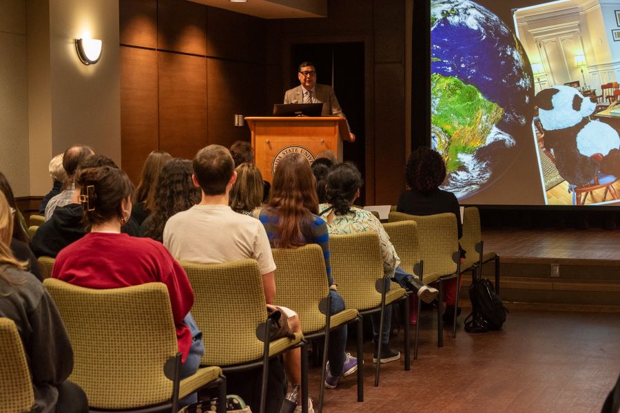 Adil Najam, president of WWF International and professor of international relations and earth and environment at Boston University, delivered the keynote address “Climate and Development in the Age of Adaptation” at the 10th annual SAMCS Conference at FSU. (Seamus Toner, Center for Global Engagement)