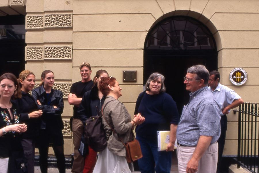 Jim Pitts, retiring director of International Programs, with students and faculty outside of the FSU London Study Centre. (International Programs)