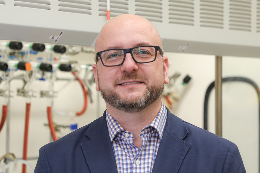 Florida State University Associate Professor of Chemistry and Biochemistry Justin Kennemur. (Devin Bittner/FSU Arts and Sciences)