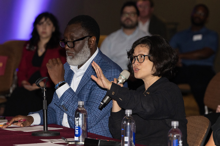 Kathy Chiu, managing partner of DeepWork Capital, speaks to a participant during the 2024 Discovery Challenge. (Bill Lax/FSU Marketing)