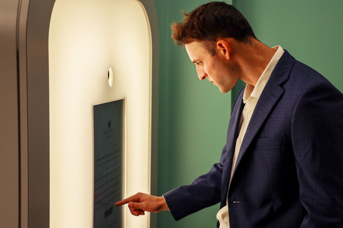 The event also featured the Career Center’s Professional Photo Booth and Professional Clothing Closet, which was available at no cost to give graduate students the opportunity to prepare for their professional post-graduate endeavors. (Logan Lowery/Florida State University)