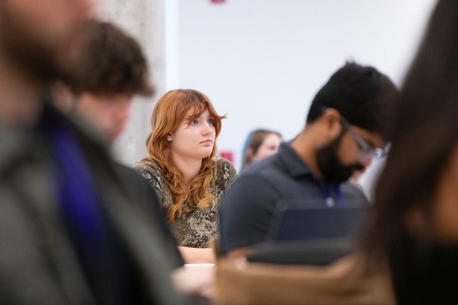A student listens during the FSU Quantum Initiative event. (Scott Holstein/FAMU-FSU College of Engineering)