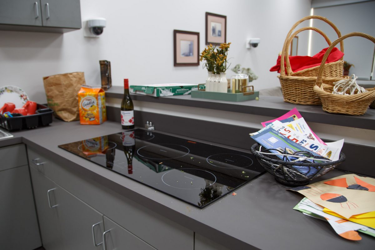 This state-of-the-art simulation space allows for real-time feedback and debriefing, ensuring caseworkers are field-ready on day one. (Logan Lowery/Florida State University)