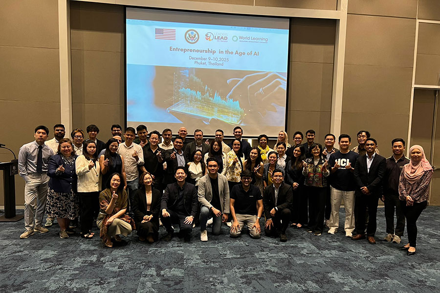 Participants of "Entrepreneurship in the Age of AI," a two-day forum held in Phuket, Thailand, Dec. 9-10, take a group photo.