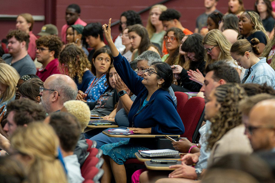 FSU hosts largest graduate student orientation amid record enrollment