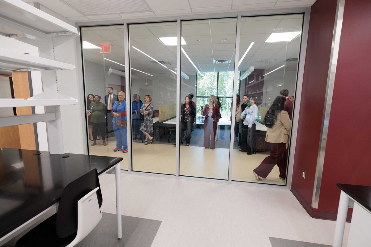 Visitors tour the new Wilton Simpson FSU Health Research and Collaboration Building on Oct. 30, 2026. (Bill Lax/Florida State University)